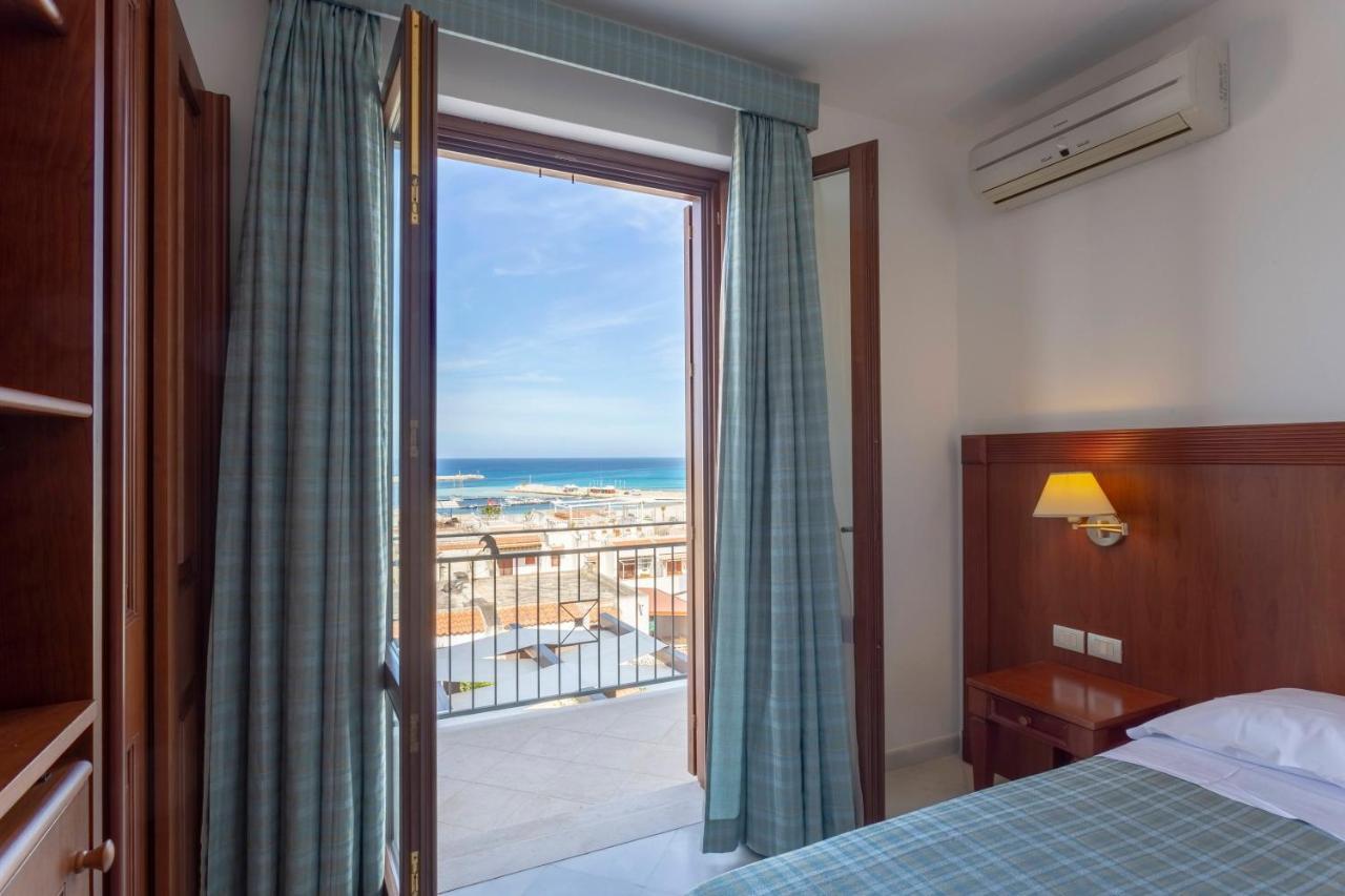 Albergo Auralba San Vito Lo Capo Exterior photo