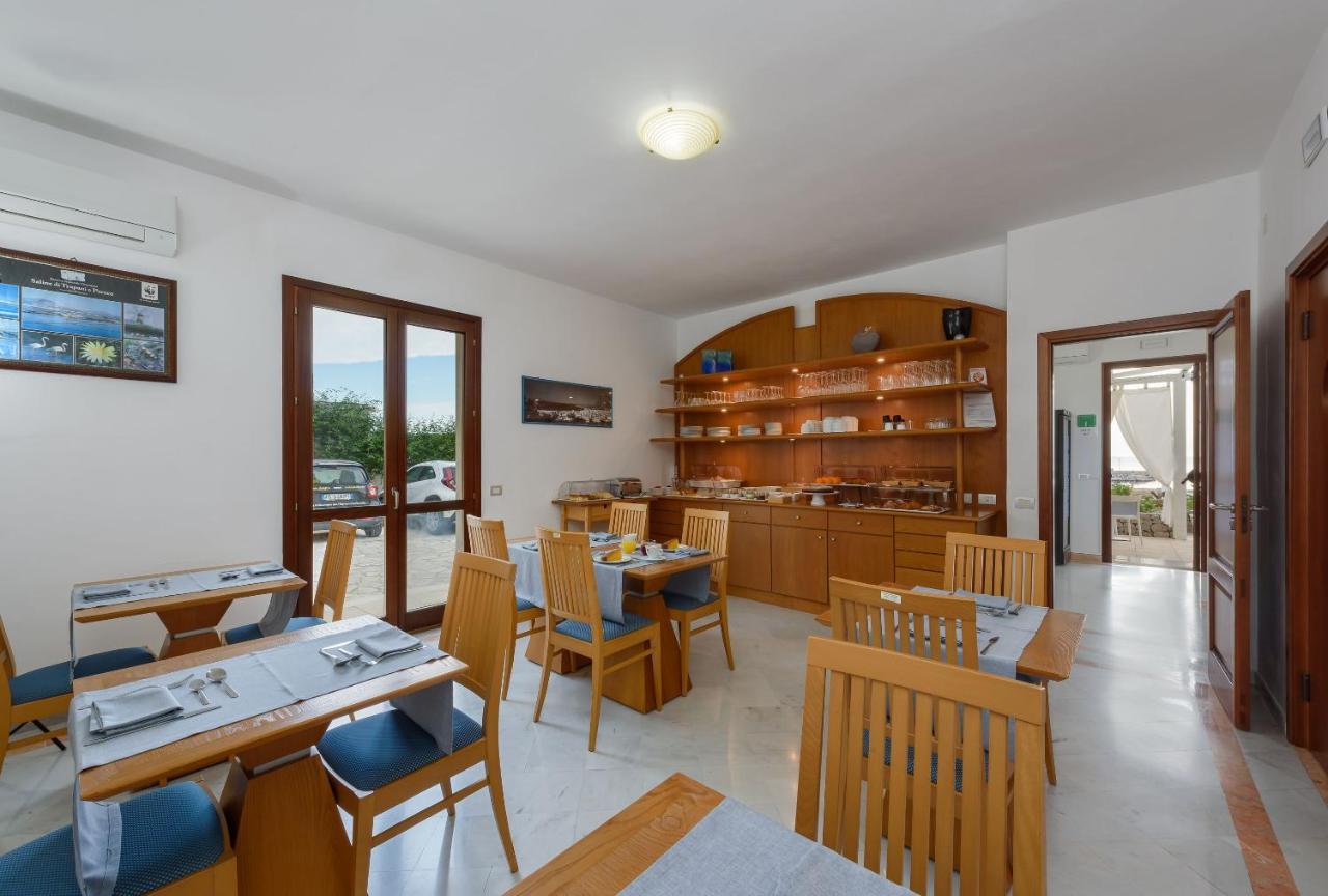 Albergo Auralba San Vito Lo Capo Exterior photo